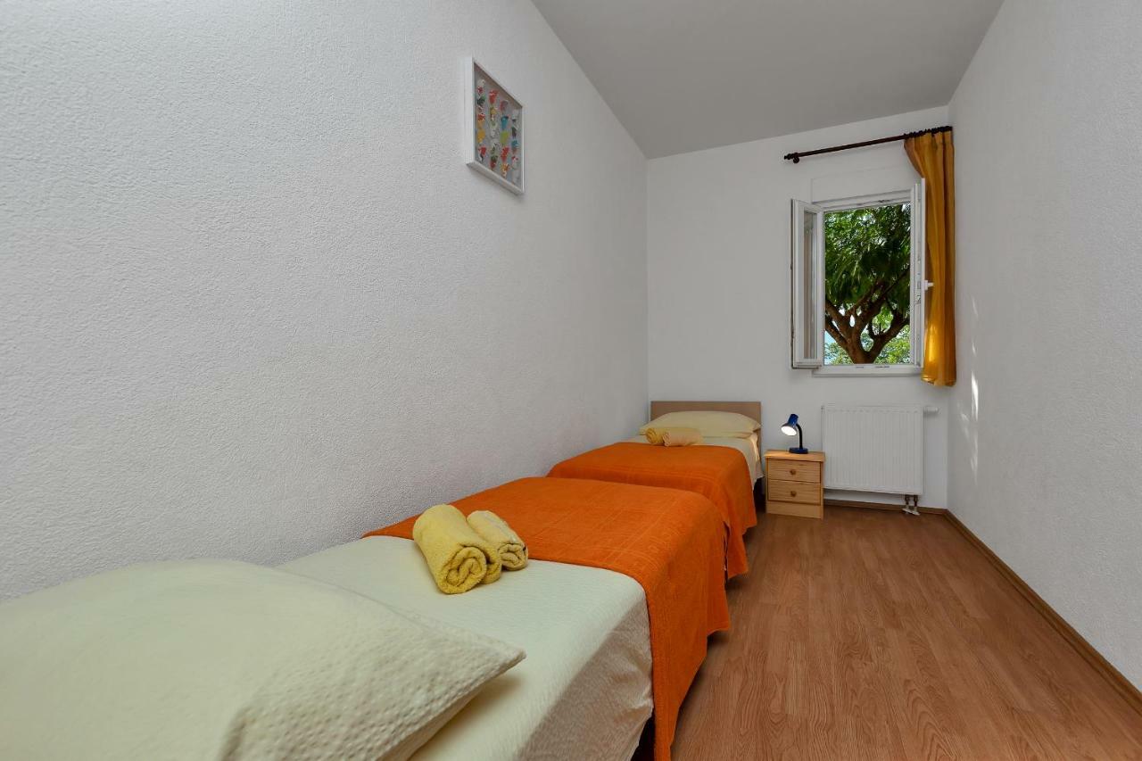 Villa Zvonimir Zagvozd Luaran gambar