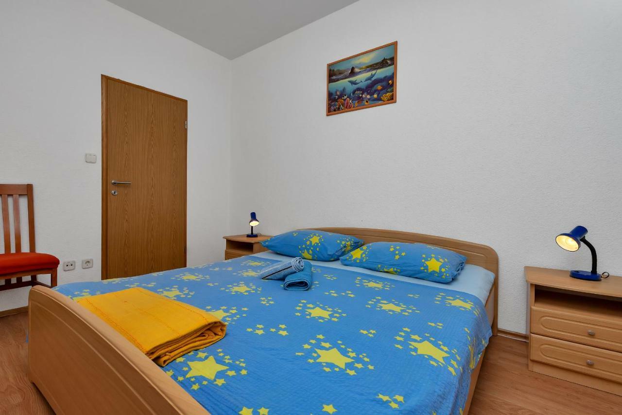 Villa Zvonimir Zagvozd Luaran gambar