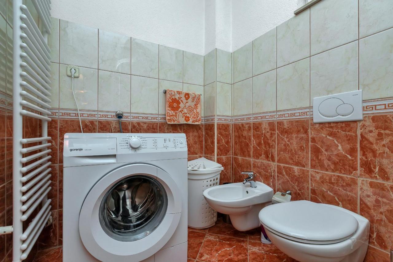 Villa Zvonimir Zagvozd Luaran gambar
